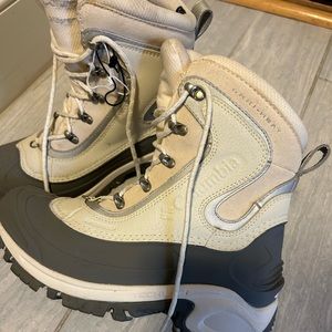 Columbia Snow Boots